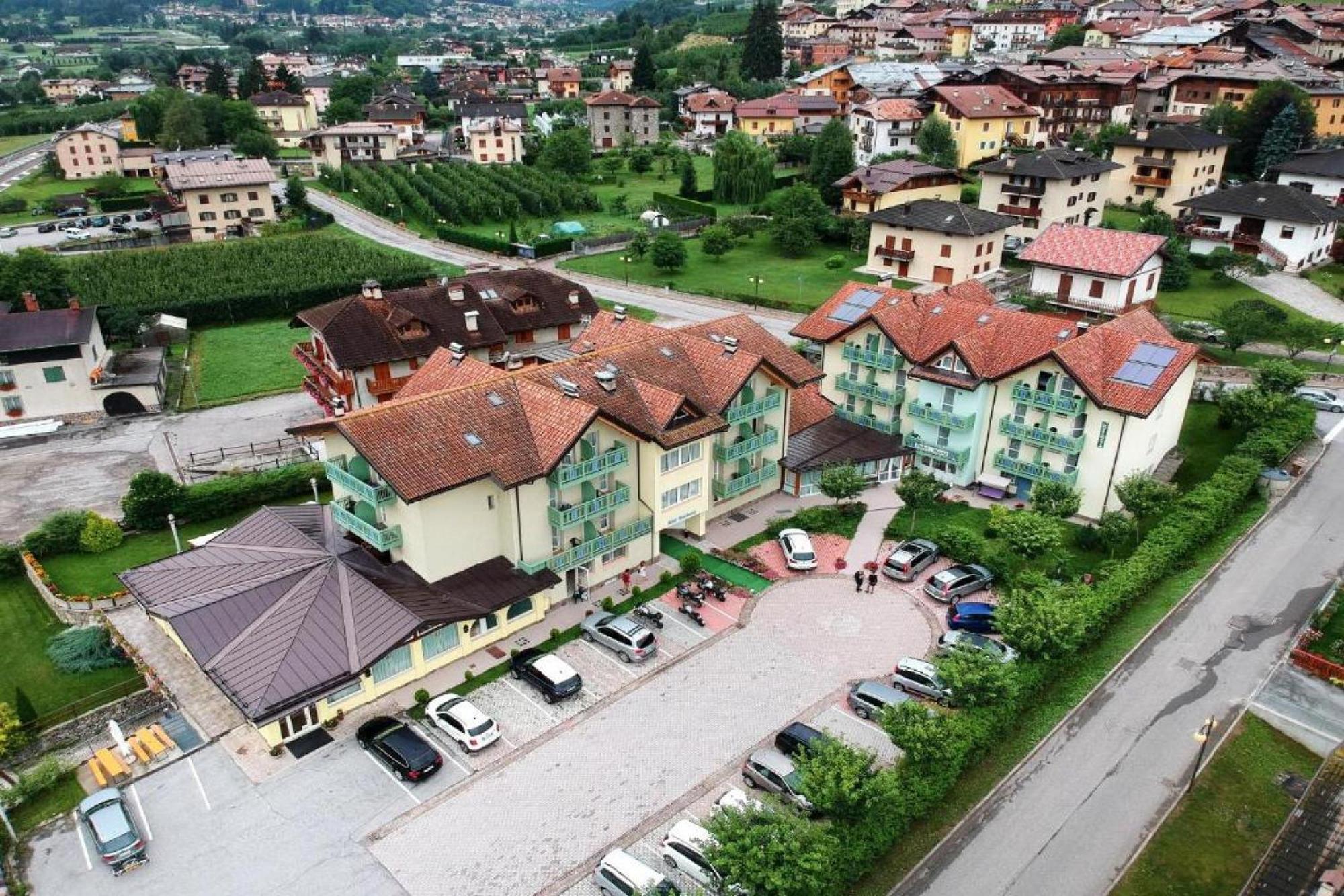 Hotel Garni Maria Monclassico Luaran gambar