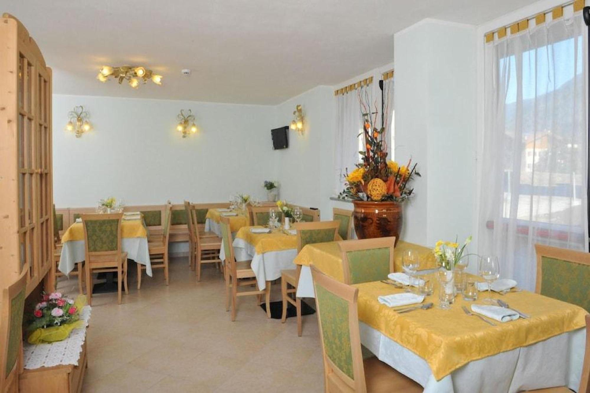 Hotel Garni Maria Monclassico Luaran gambar