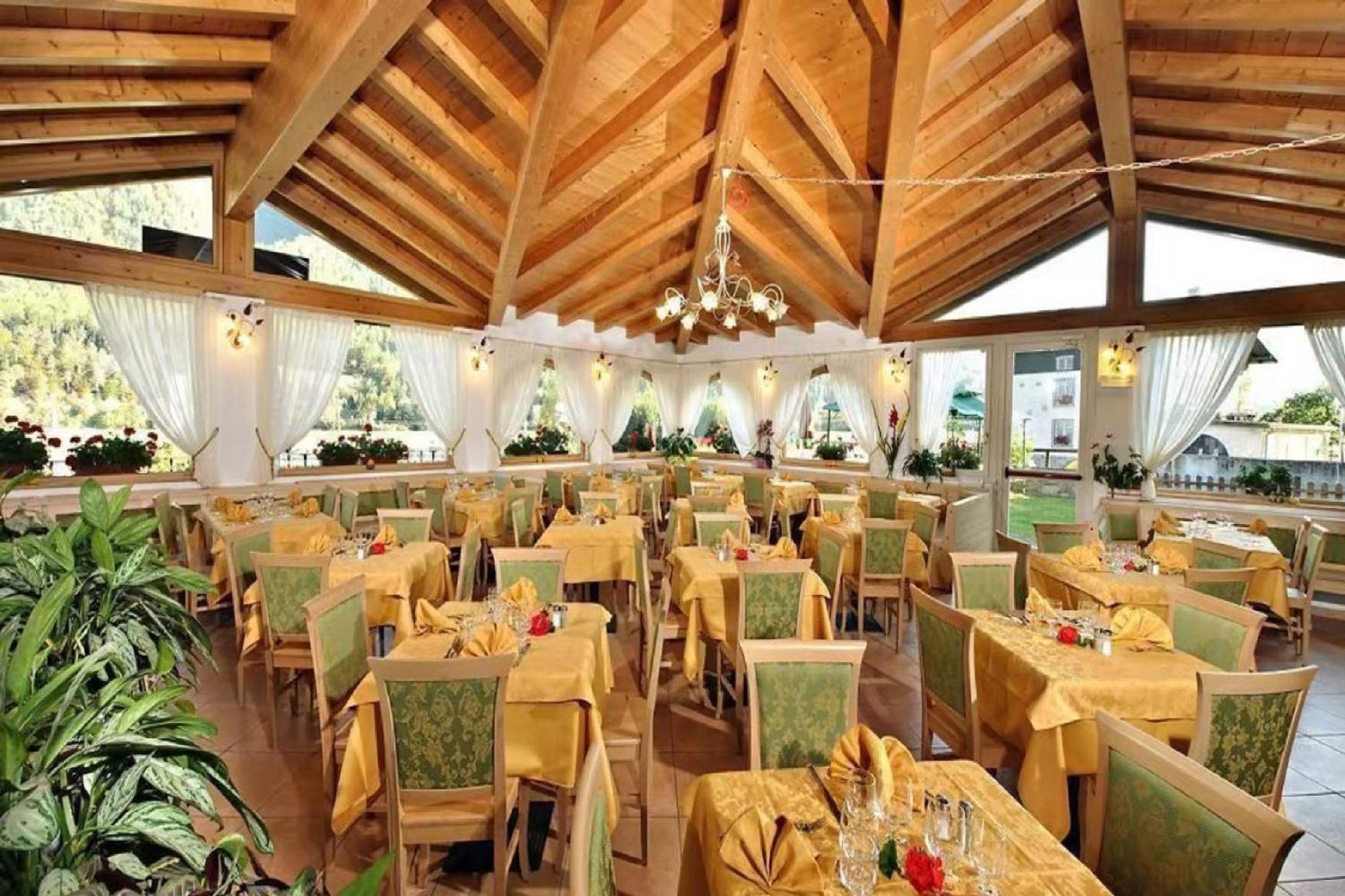 Hotel Garni Maria Monclassico Luaran gambar