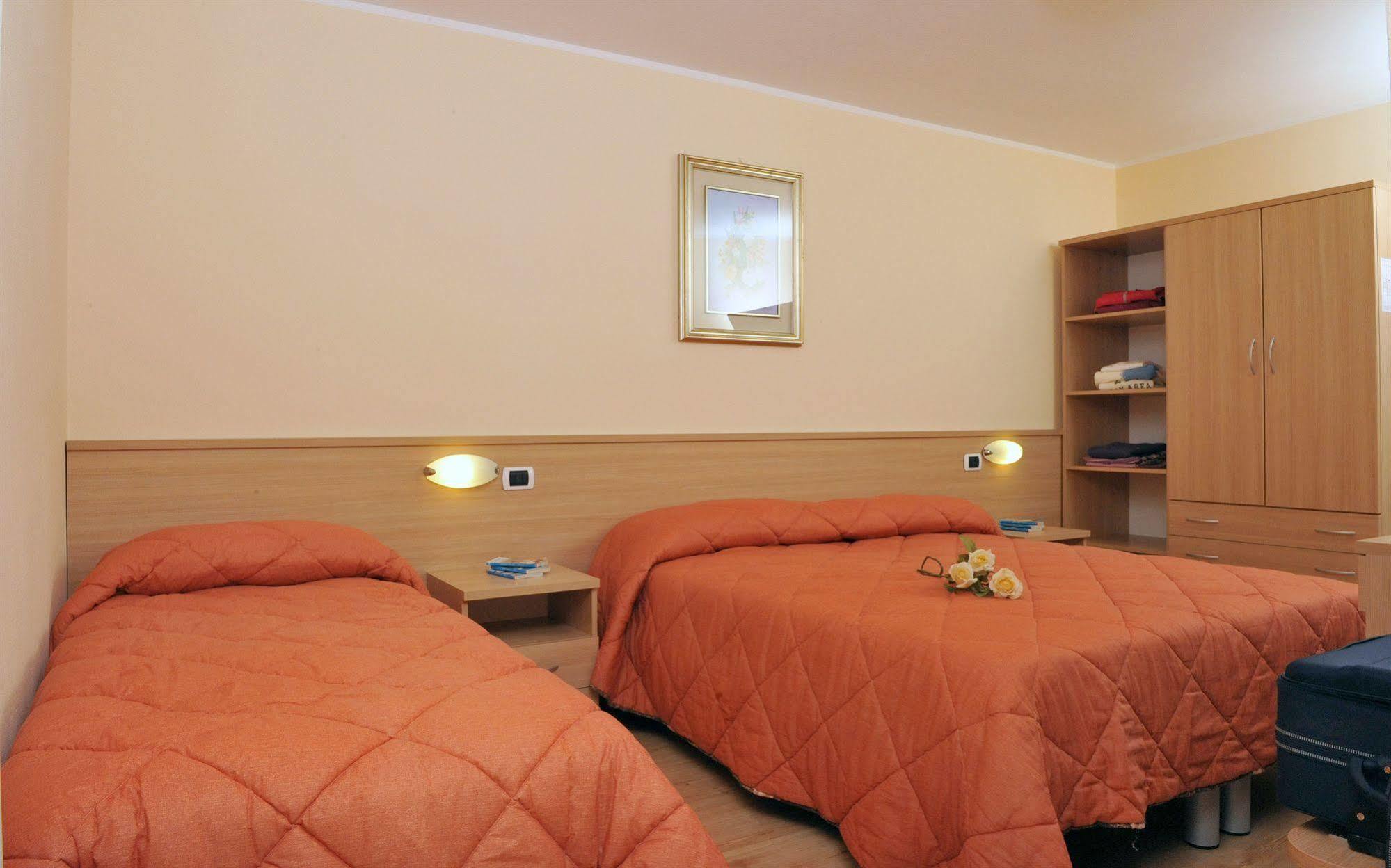 Hotel Garni Maria Monclassico Luaran gambar